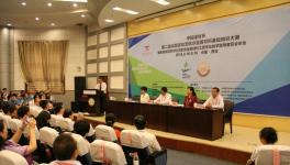 姚燕出席中國(guó)建材杯第二屆全國(guó)高校無(wú)機(jī)非金屬材料基礎(chǔ)知識(shí)大賽