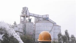 中聯(lián)水泥每天主動停產(chǎn)4小時 承擔(dān)起抗霾責(zé)任