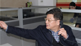 湖南質監(jiān)局長接線日 查處水泥加工黑窩點