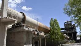 這家水泥廠的變遷，藏著幾代人的記憶