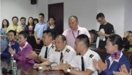 點(diǎn)贊！川航英雄機(jī)長(zhǎng)劉傳健咱水泥人的后代！