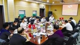 這一地區(qū)金隅冀東、山水水泥等七家水泥企業(yè)現(xiàn)場(chǎng)表態(tài)支持錯(cuò)峰停產(chǎn)