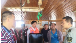 廣州海事聯(lián)合多部門 嚴打水洗砂石船非法運輸