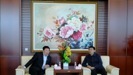 贊皇縣縣長王濤拜會(huì)金隅集團(tuán)領(lǐng)導(dǎo)