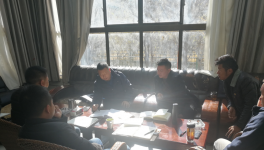 華新水泥廠采石點(diǎn)爆破作業(yè)導(dǎo)致房屋受損！