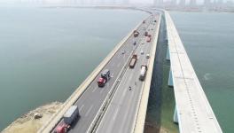 天地合作！無(wú)人機(jī)+預(yù)警系統(tǒng)追查超限水泥車(chē)！